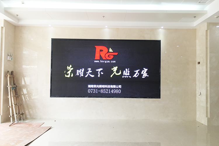 �L(zh��ng)ɳ�@ʾ�� �҃�(n��i)LED�@ʾ�� P3����@ʾ��