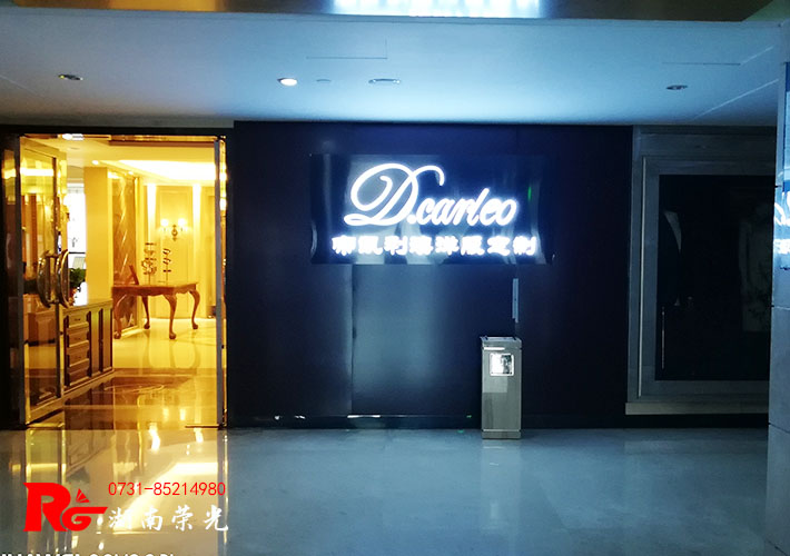 �L(zh��ng)ɳ���b������