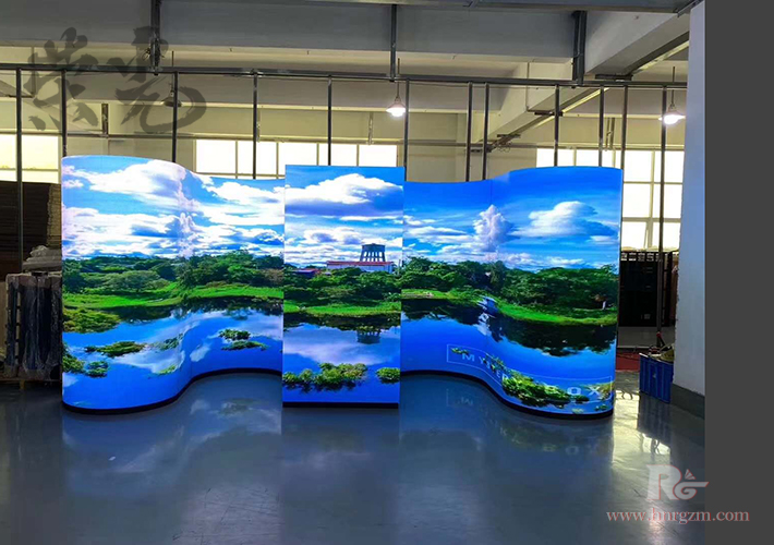 �L(zh��ng)ɳLED�����@ʾ��