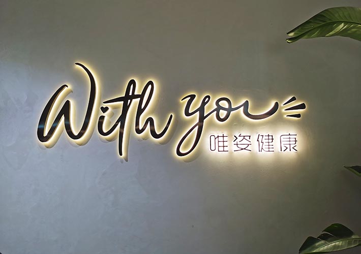 �V����������