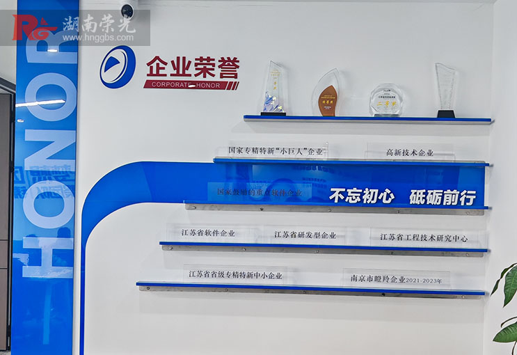 �s�u(y��)��